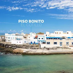 https://piso-bonito-el-cotillo.in-canary-islands.com